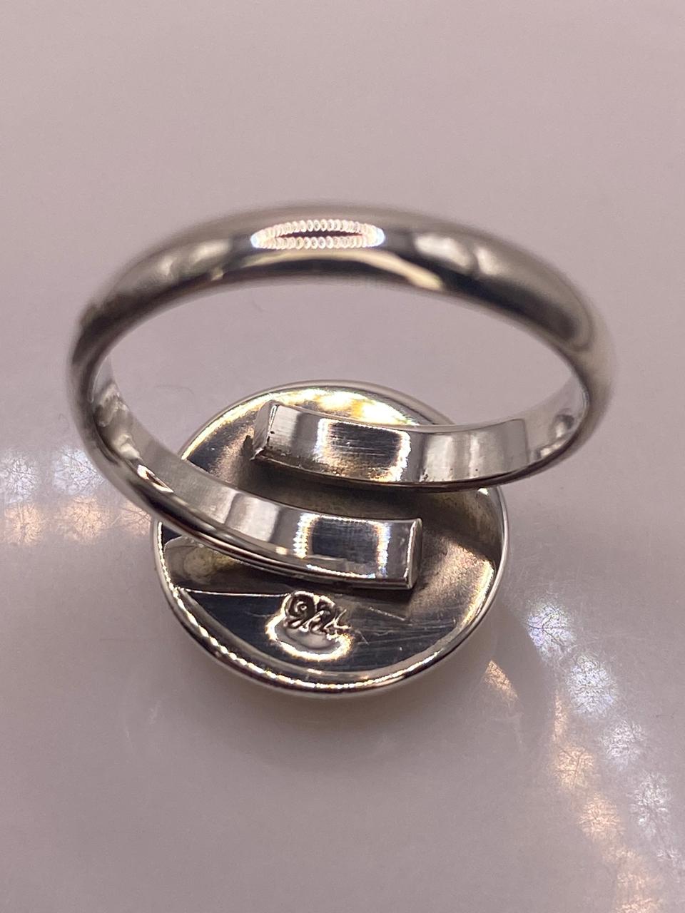 Anillo Ajustable Clásico de Plata 925 con Ópalo de Fuego