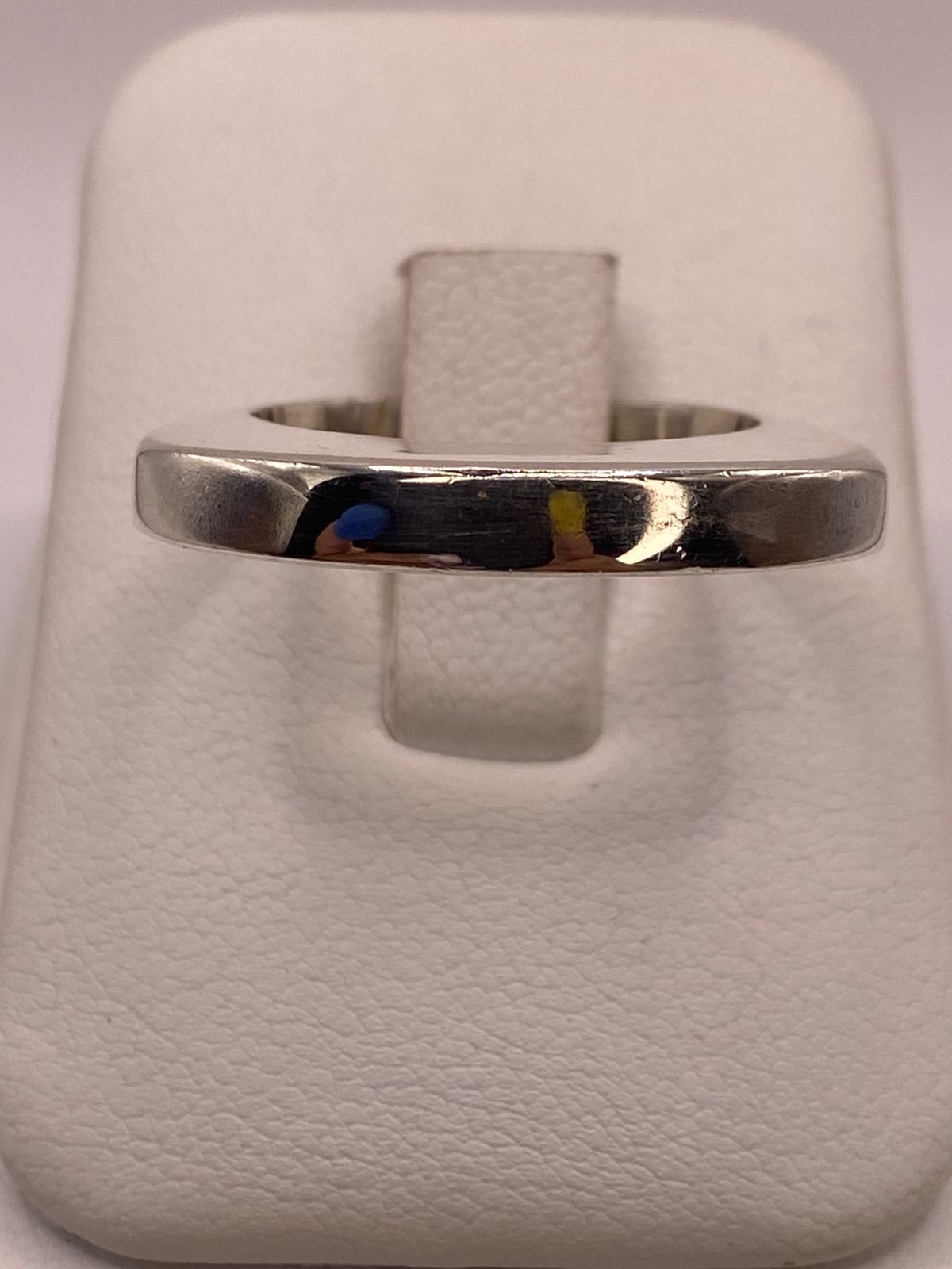 Anillo Argolla Lisa Geométrica en Plata .925