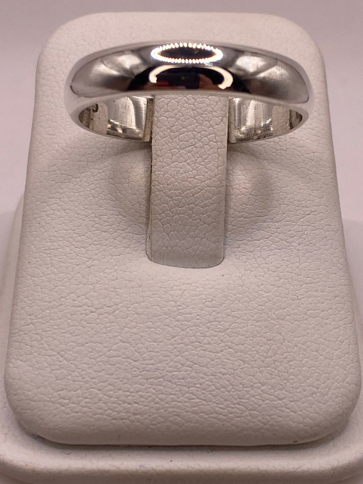 Anillo Argolla Lisa Media Caña en Plata .925