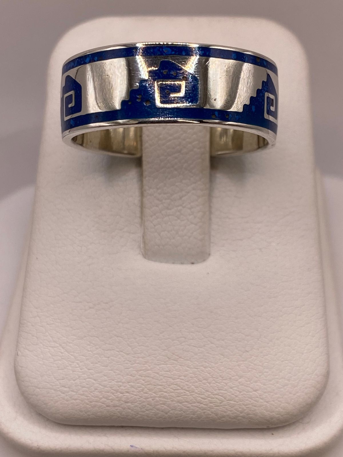 Anillo Artesanal con Greca Azul Esmaltada en Plata