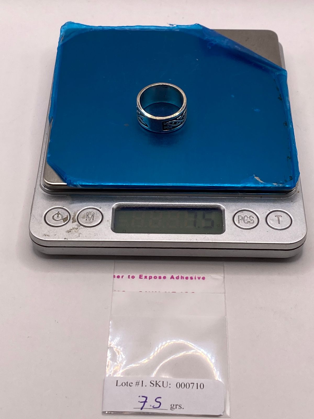 Anillo Artesanal en Plata con Diseño Trenzado Estilo Celta