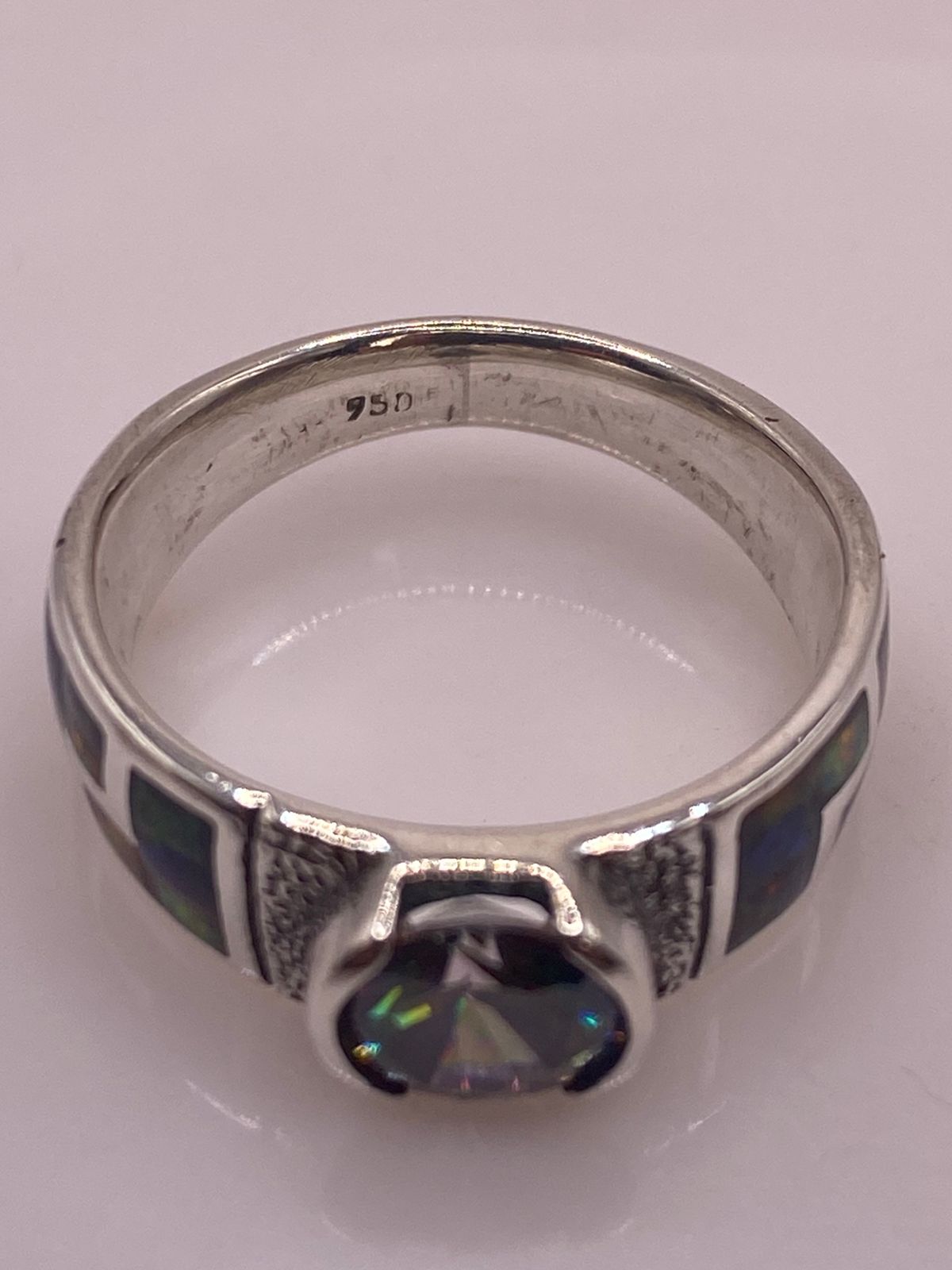 Anillo Artesanal de Plata Ley 950 con Ópalo de Fuego y Zirconia Mística Arcoíris