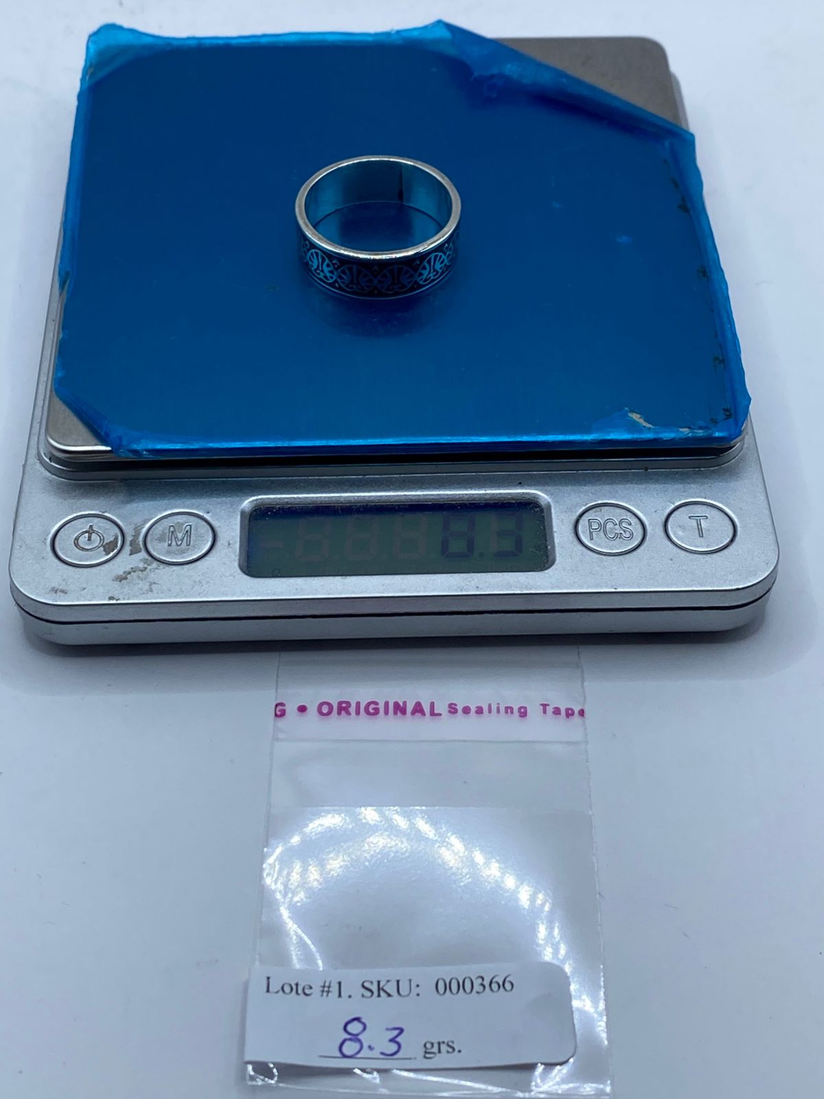 Anillo Artesanal de Plata .925 con Malaquita y Diseño Calado Orgánico