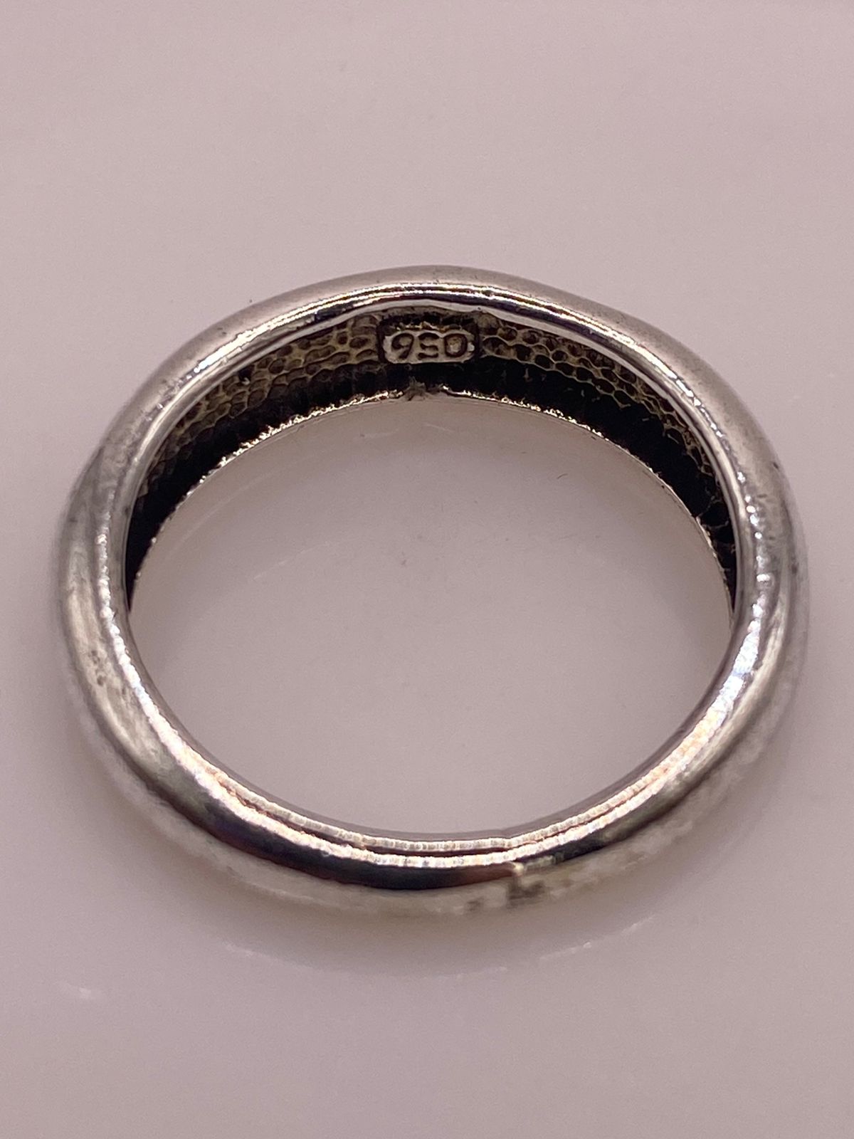 Anillo Artesanal de Plata 950 con Ópalo de Fuego