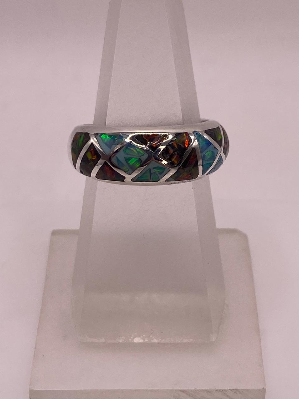 Anillo Artesanal de Plata 950 con Ópalo de Fuego