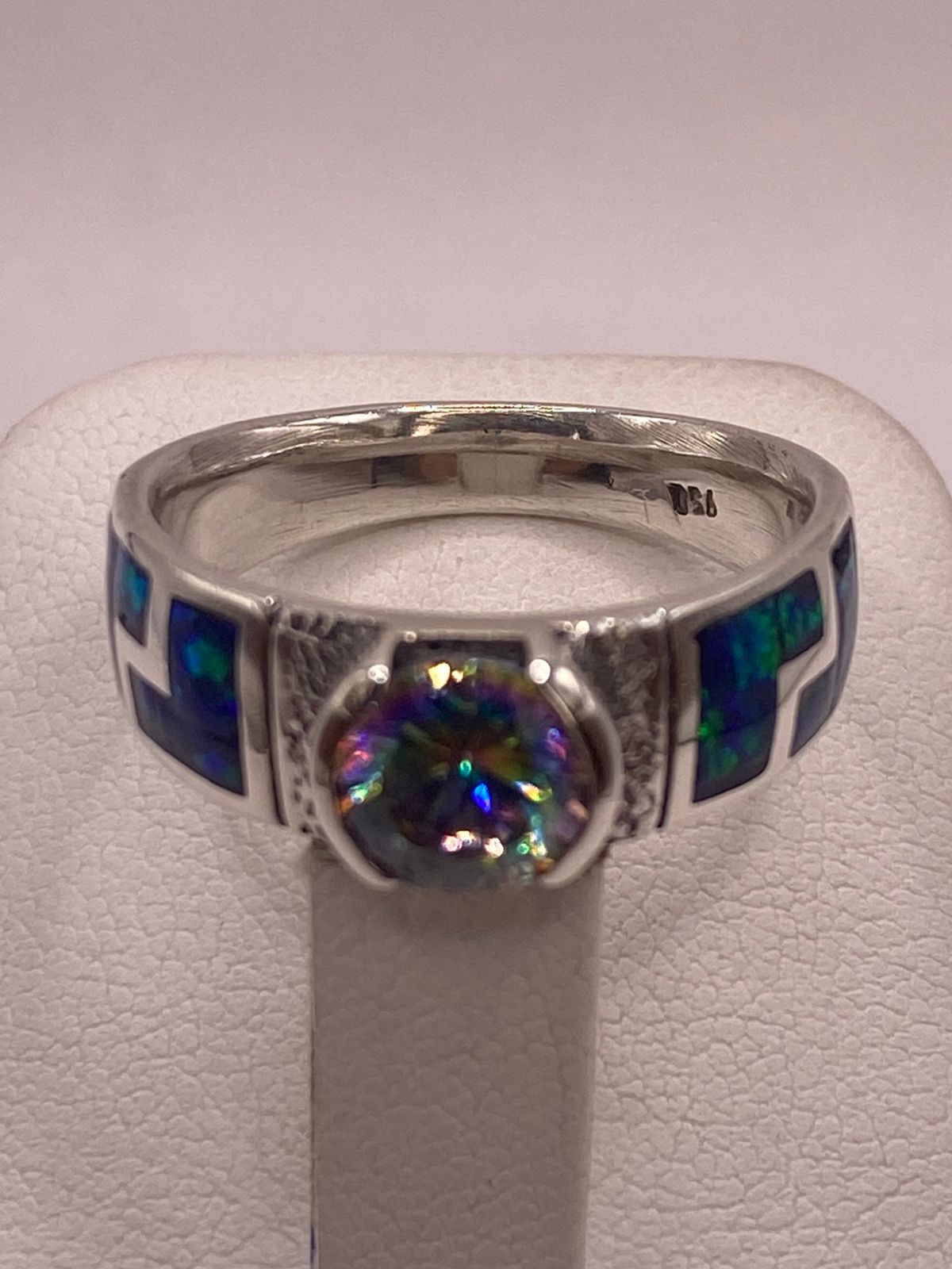 💎 Anillo Artesanal de Plata 950 con Ópalo de Fuego y Zirconia