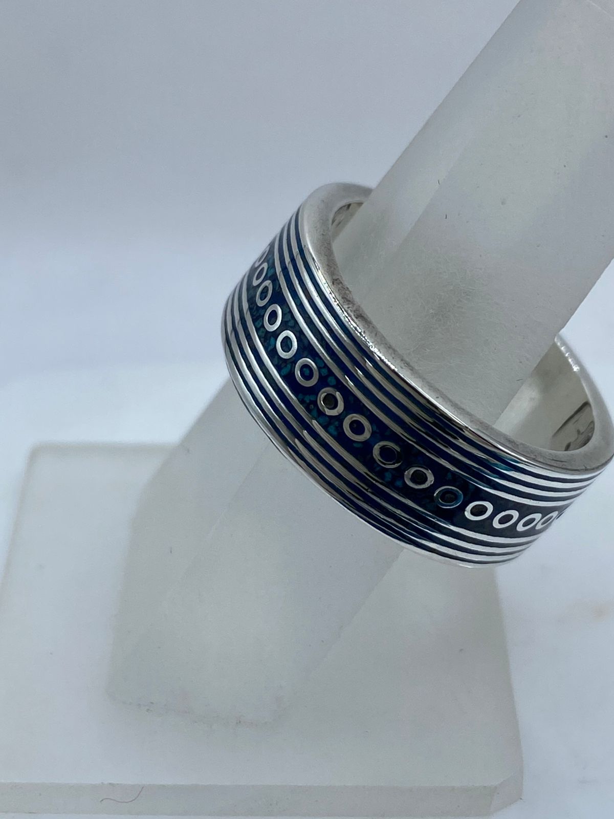 💙⚪ Anillo Banda Líneas y Círculos en Plata .925 con Turquesa Natural