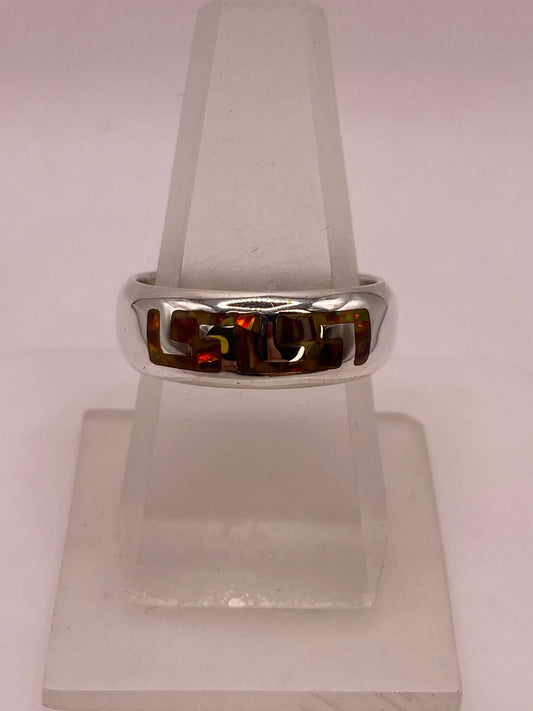 Anillo de Banda en Plata Ley 950 con Ópalo de Fuego, vista frontal