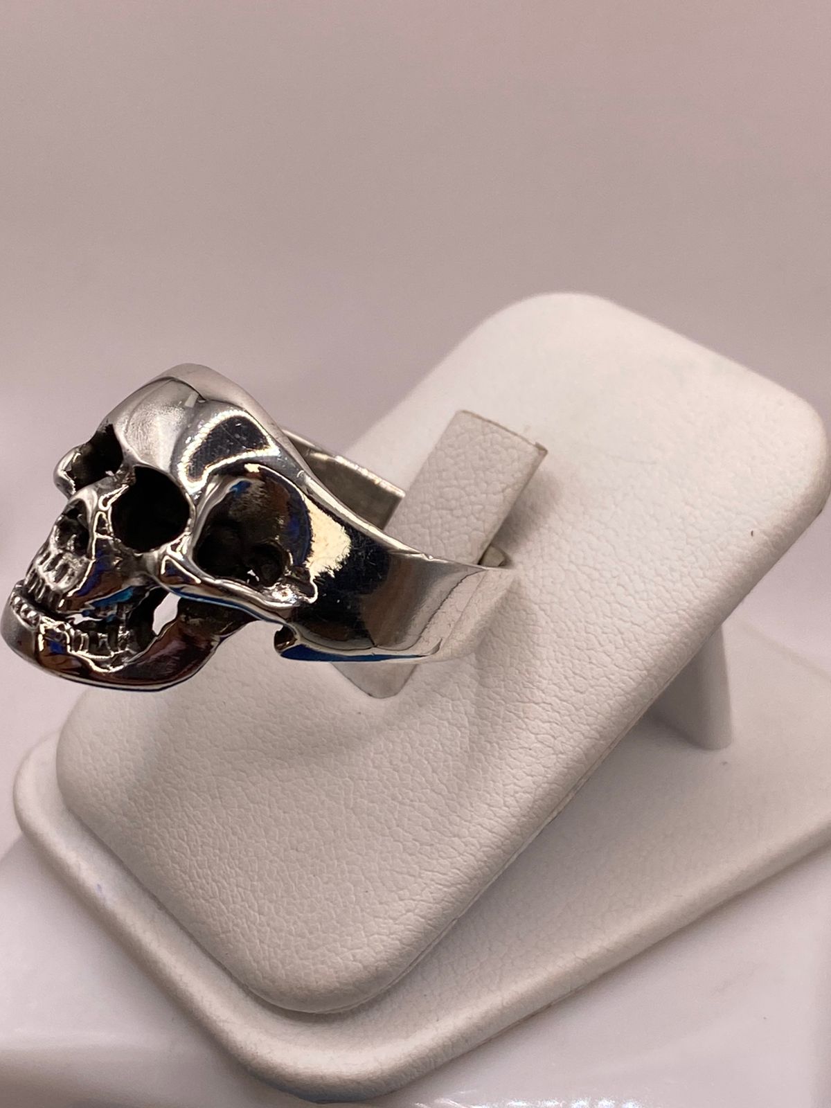 Anillo de Calavera en Plata .925