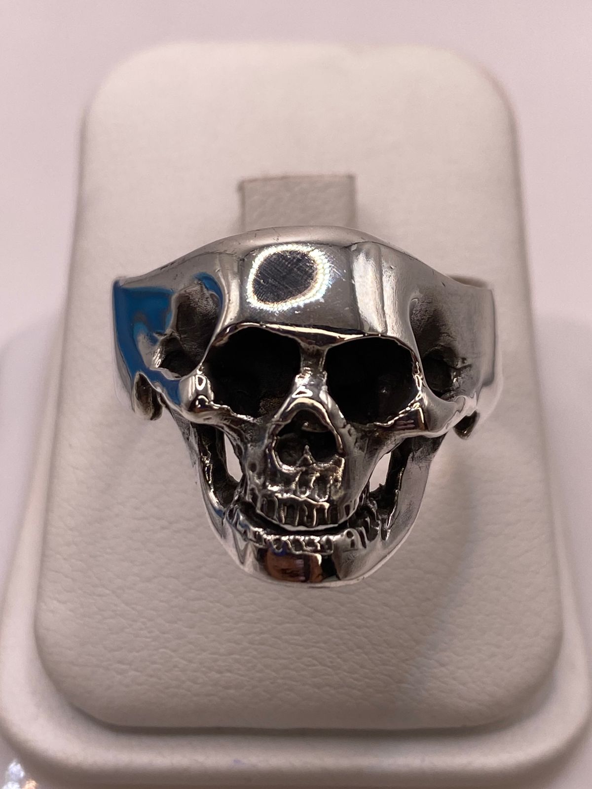 Anillo de Calavera en Plata .925