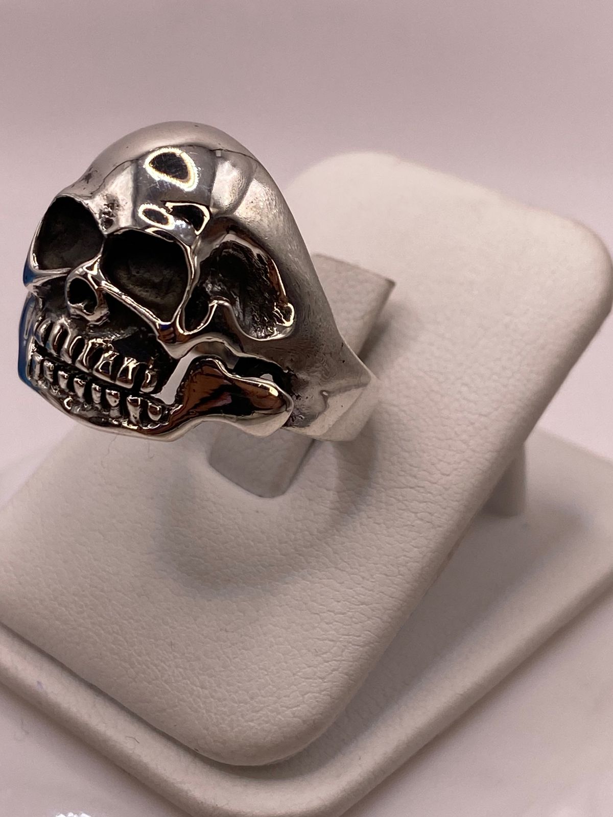 Anillo de Calavera en Plata .925