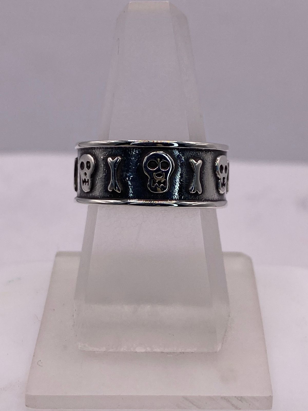 💀 Anillo Calaveras en Plata .925 — vista lateral