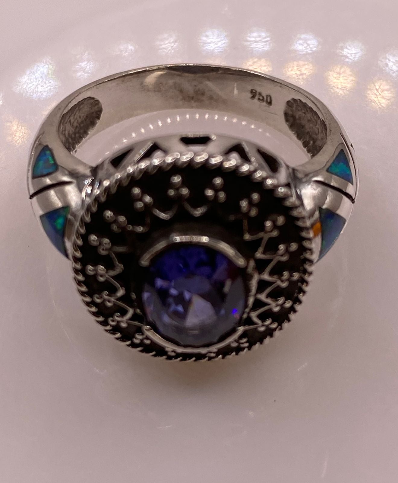 Anillo Contemporáneo con Marquesita, Ópalo de Fuego y Zirconia en Plata .950