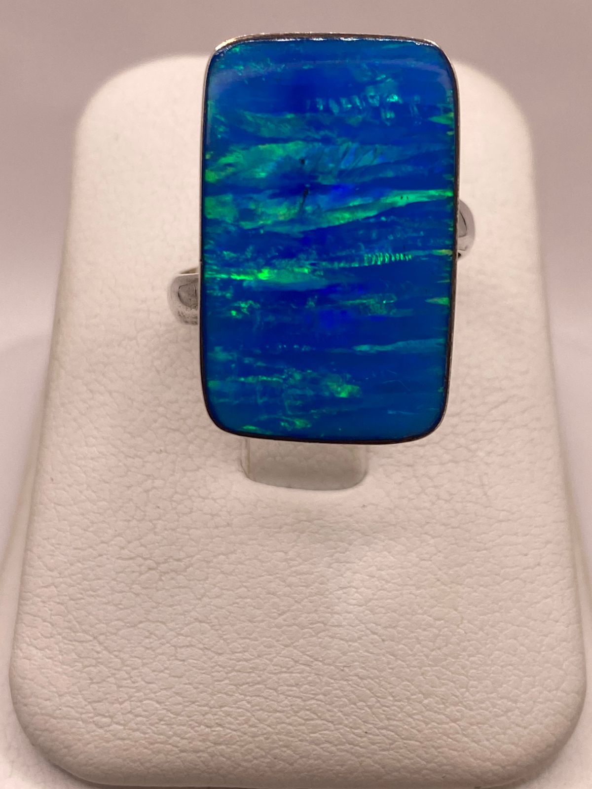 Anillo Contemporáneo de Ópalo de Fuego Azul 💙💚 en Plata .925