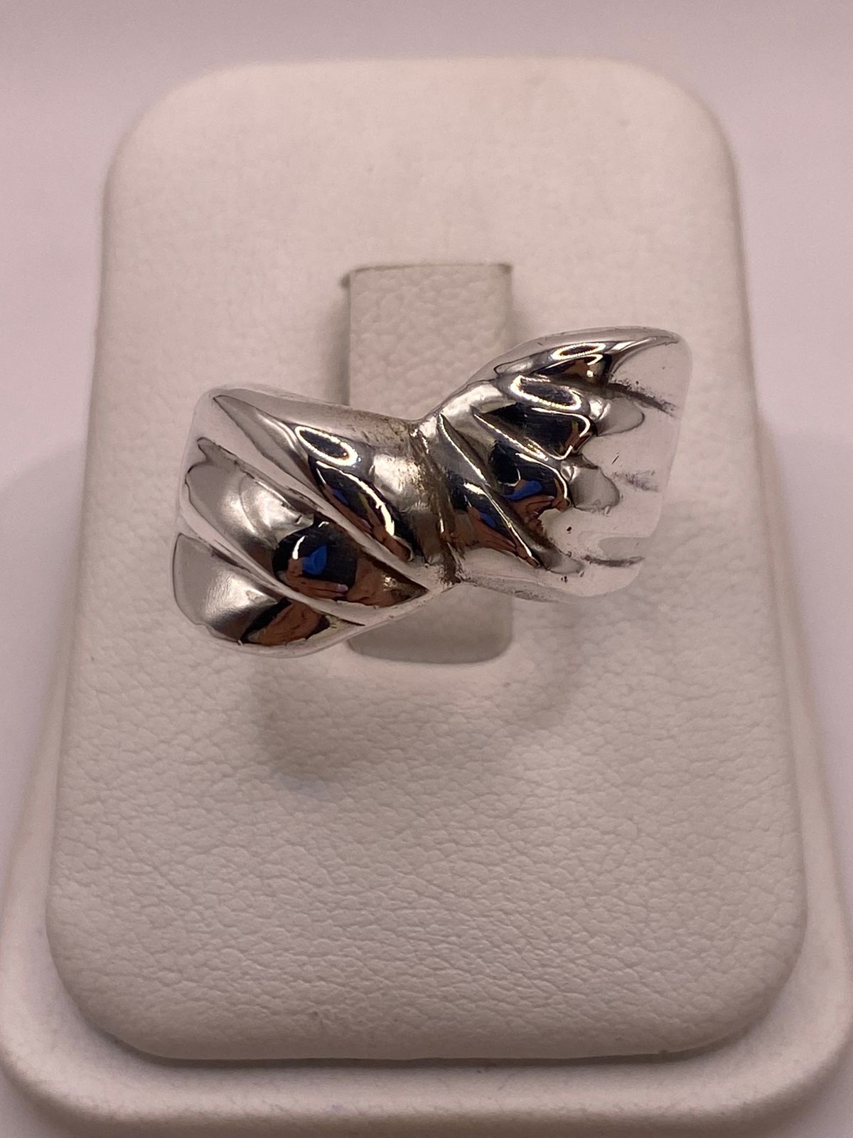Anillo Contemporáneo en Plata .925