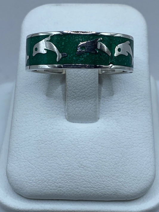 🐬💚 Anillo Delfines en Plata .925 con Malaquita Natural — vista lateral