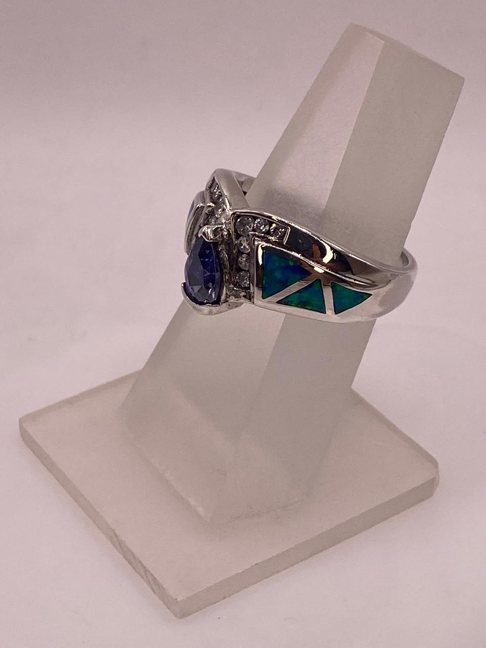 Anillo Elegante de Plata 925 con Ópalo de Fuego y Zirconia