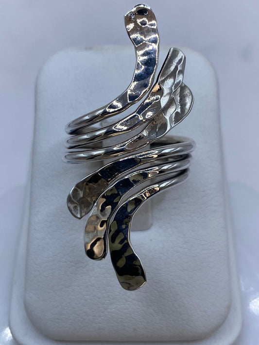 Anillo Escultural Orgánico Texturizado en Plata .925
