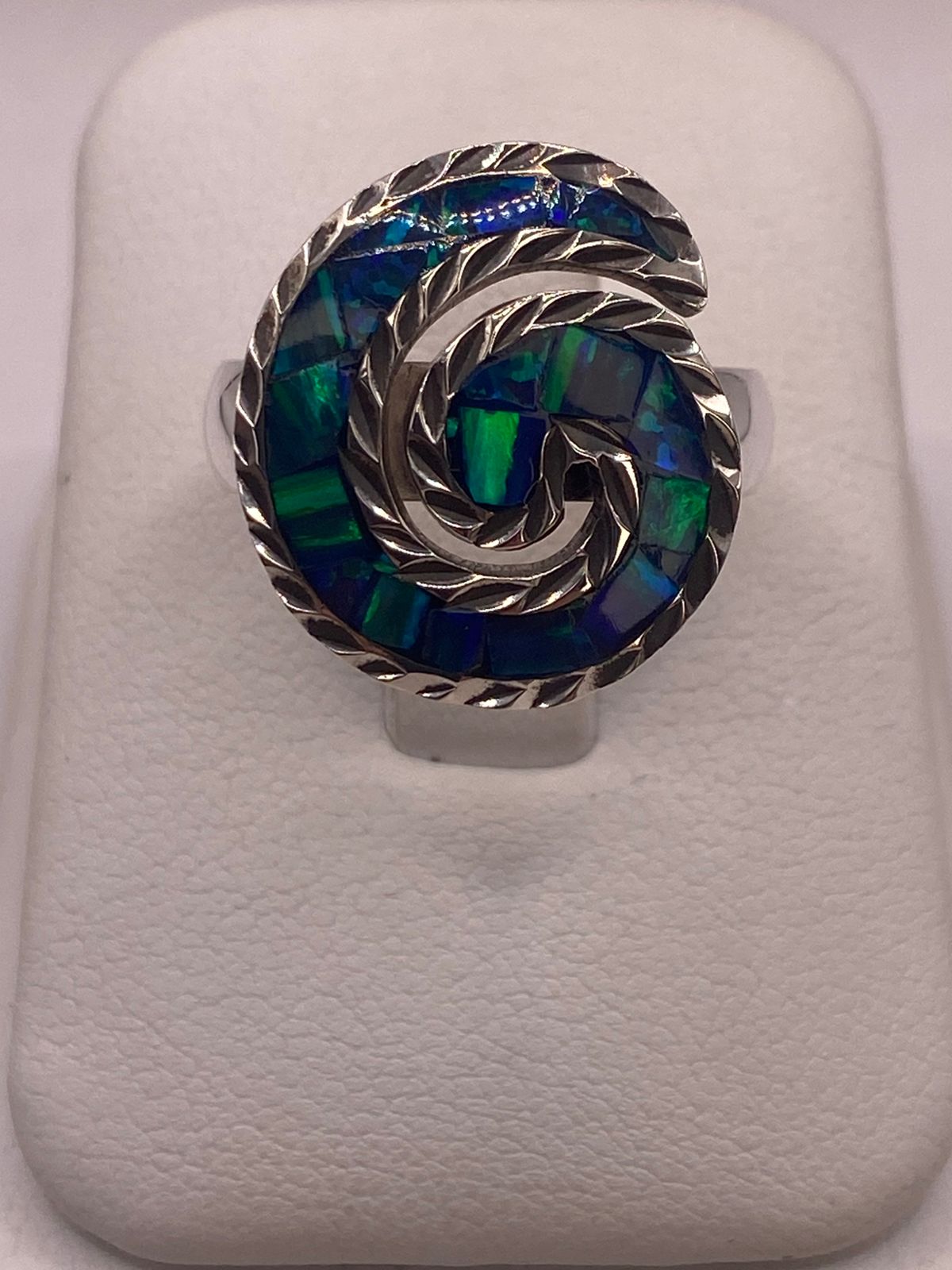 Anillo Espiral de Plata 925 con Ópalo de Fuego