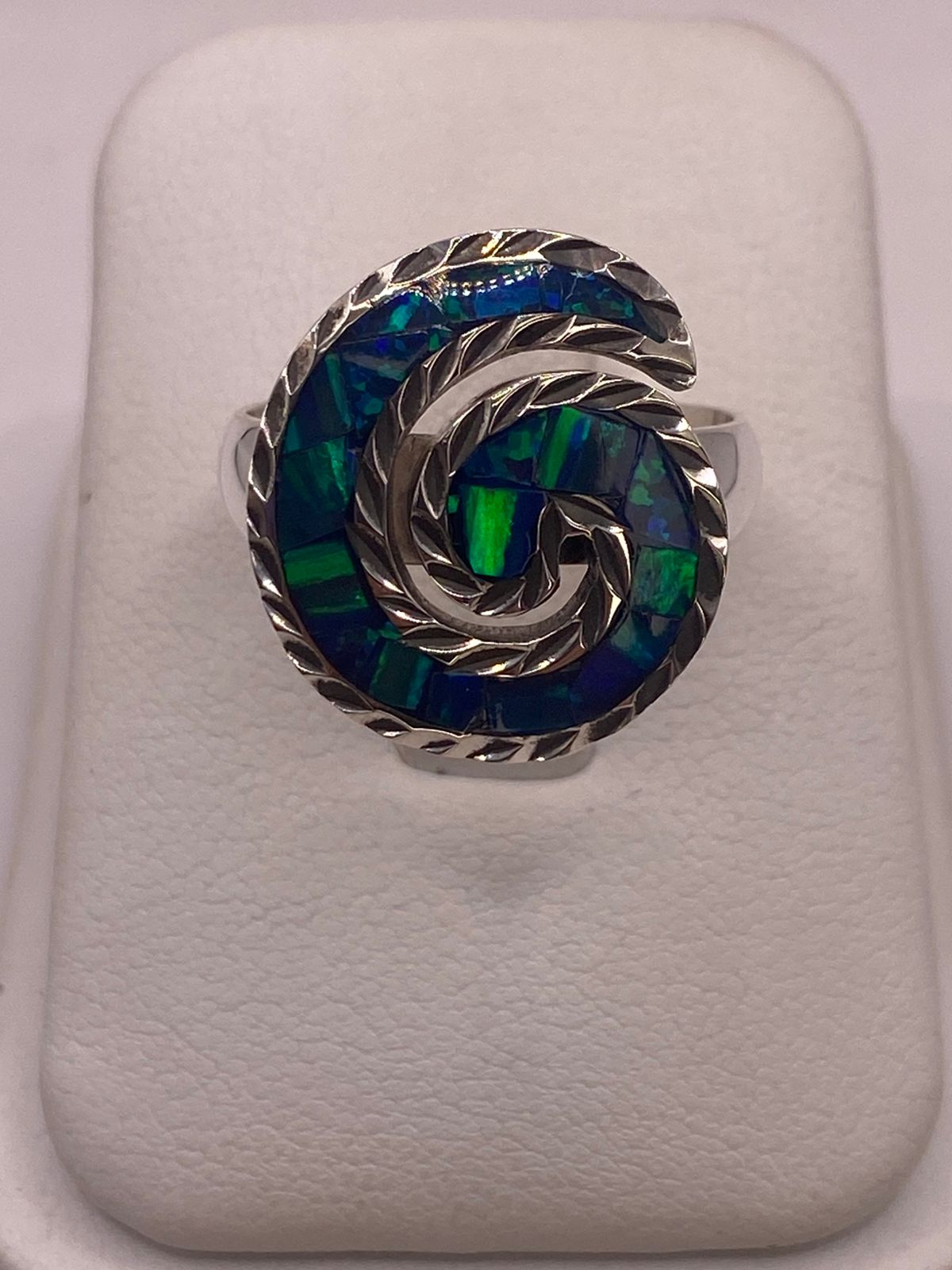 Anillo Espiral de Plata 925 con Ópalo de Fuego