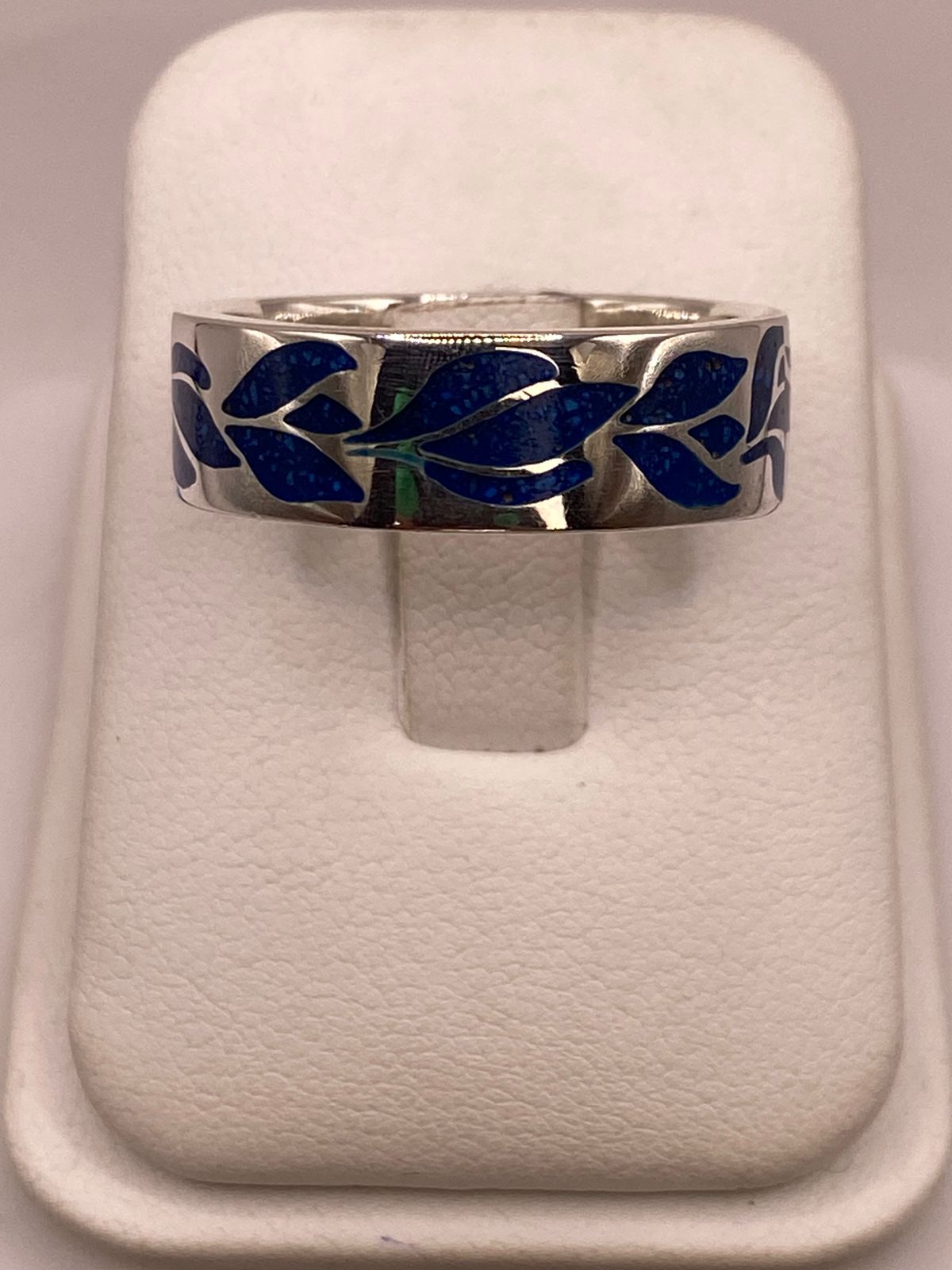 🌿 Anillo Floral Azul de Plata .925 con Incrustaciones