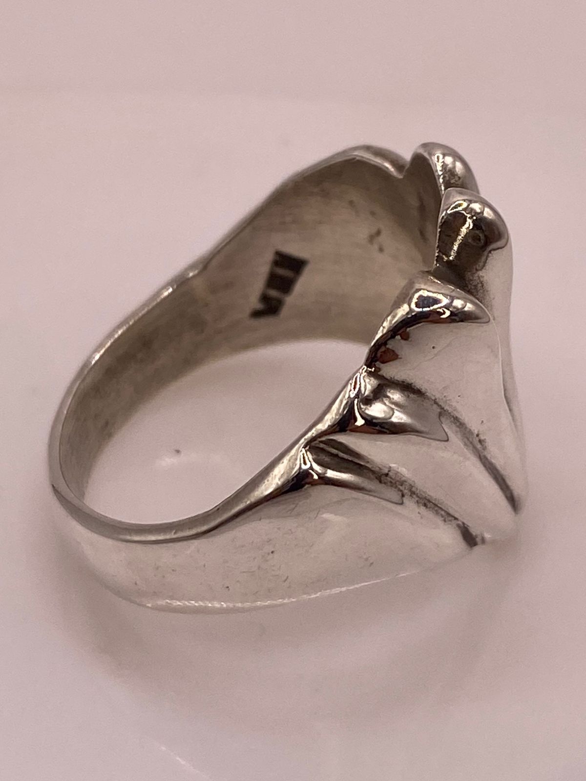 Anillo con Forma de Concha en Plata .925