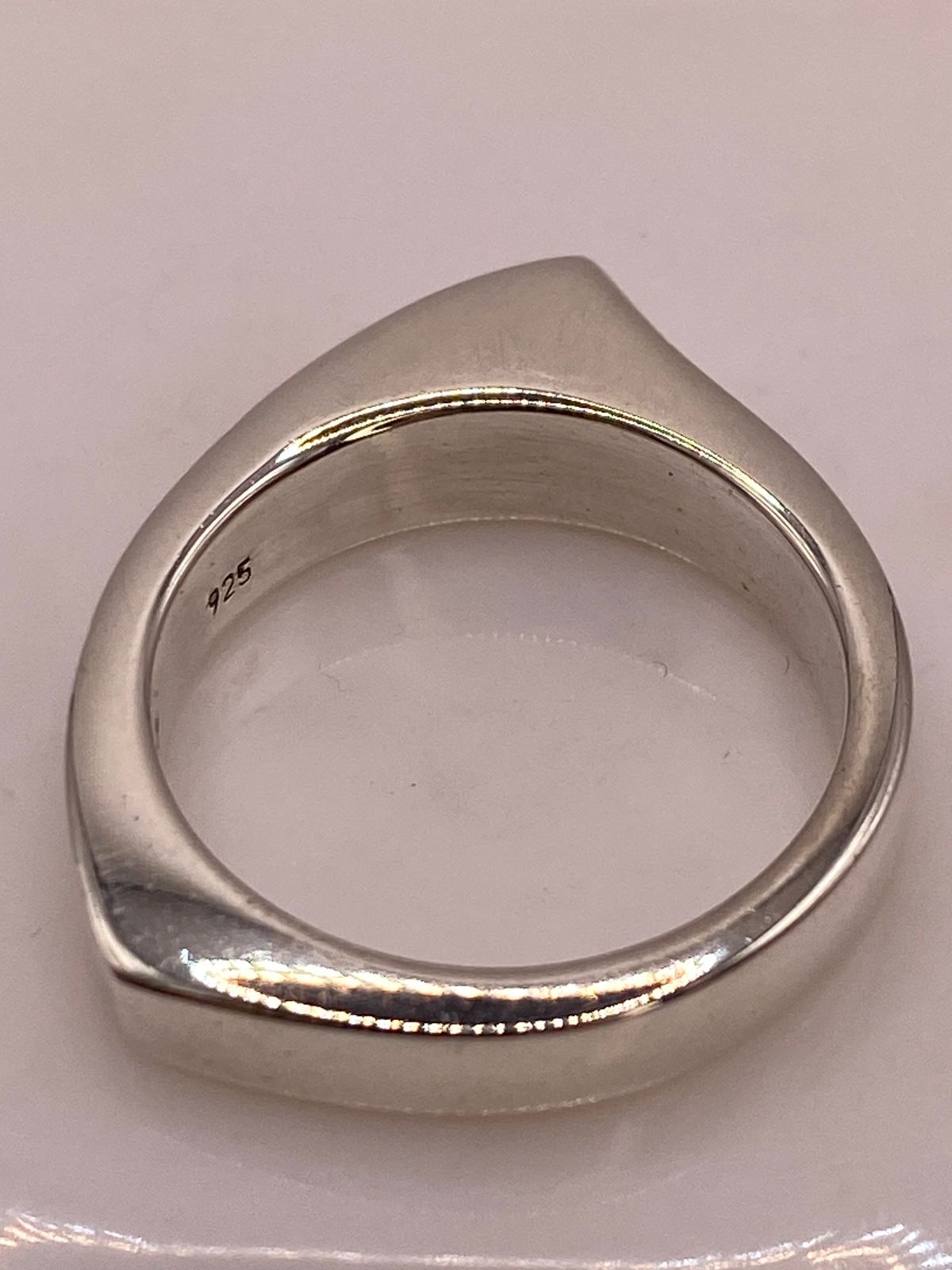 Anillo Geométrico Curvo en Plata .925