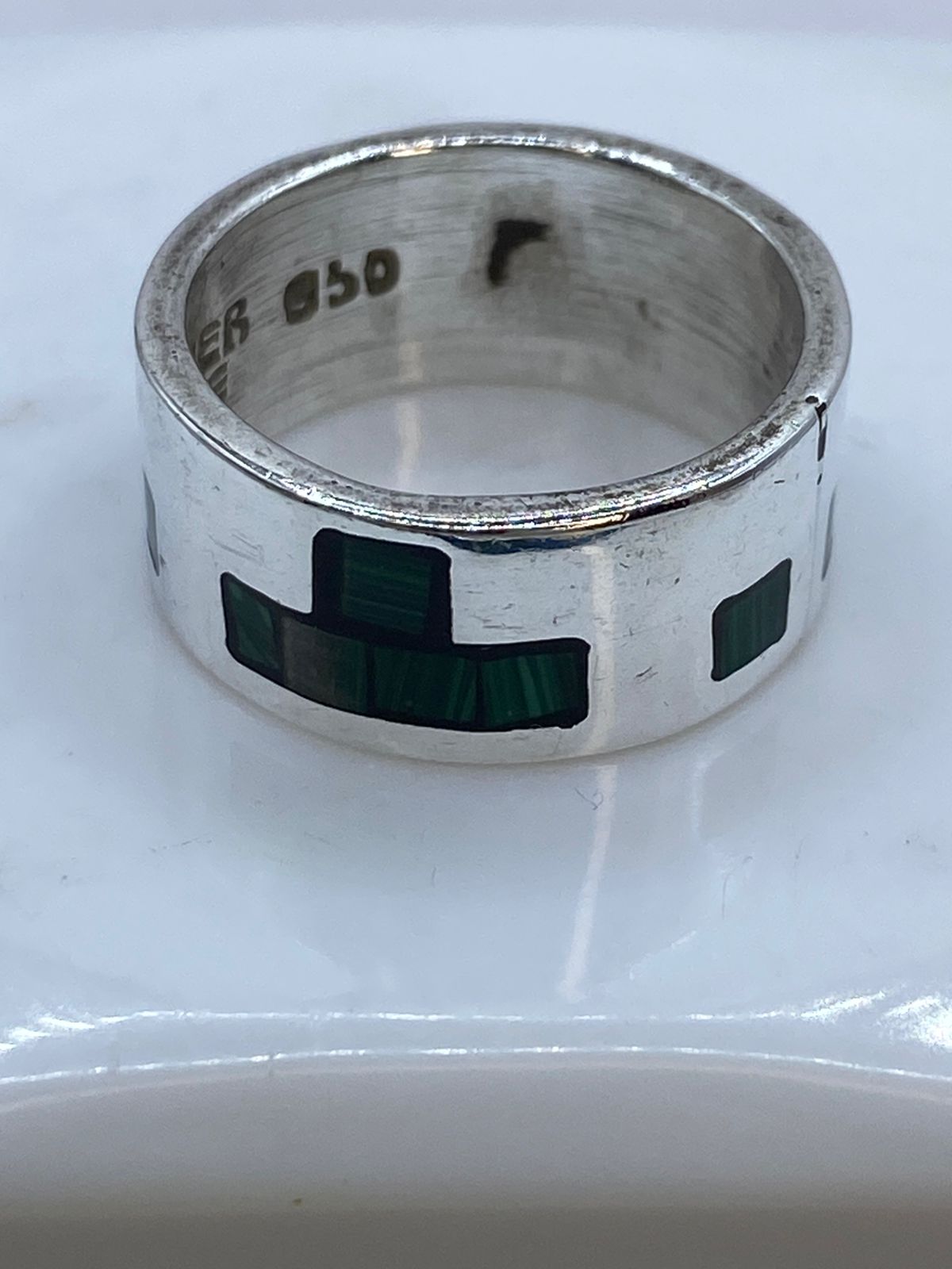 Anillo Geométrico de Plata .925 con Malaquita