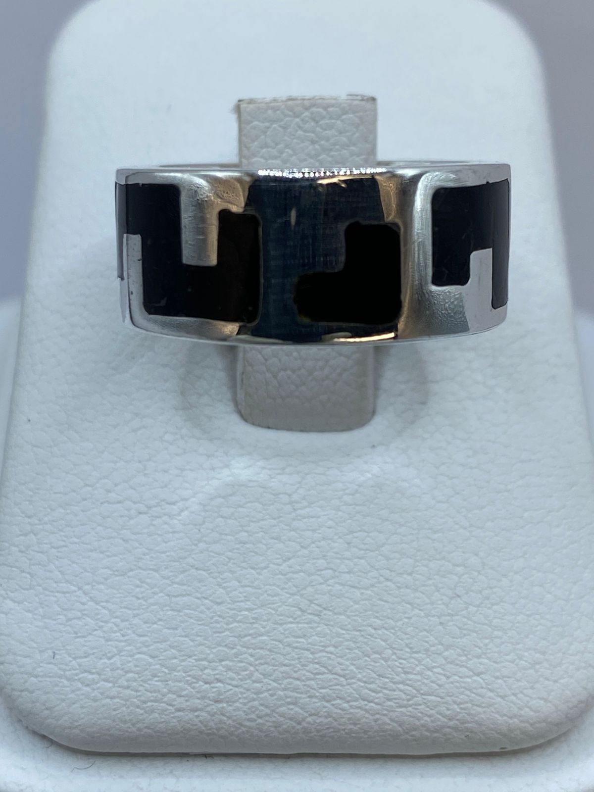 Anillo Geométrico de Plata .925 con Obsidiana Negra
