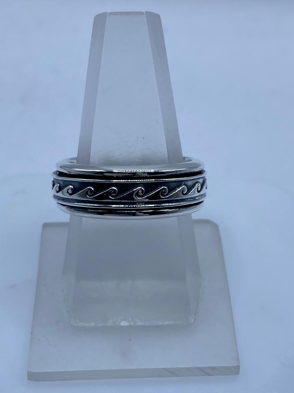 💍 Anillo Giratorio de Plata 925 con Diseño de Olas Clásicas