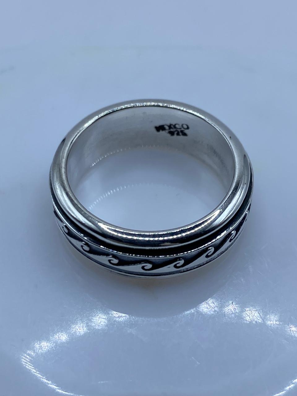 💍 Anillo Giratorio de Plata 925 con Diseño de Olas Clásicas