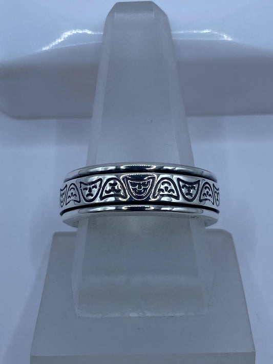 🎭 Anillo Giratorio de Plata 925 con Máscaras Teatrales — vista lateral