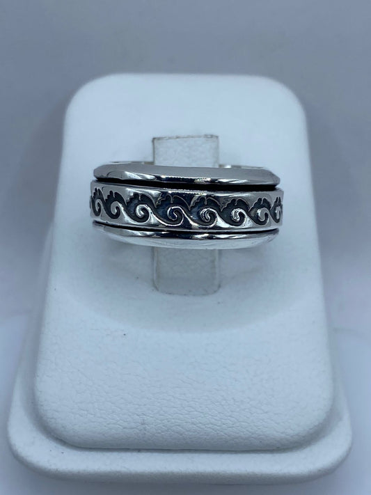 💍🌊 Anillo Giratorio de Plata 925 con Diseño de Olas Clásicas 🔄✨
