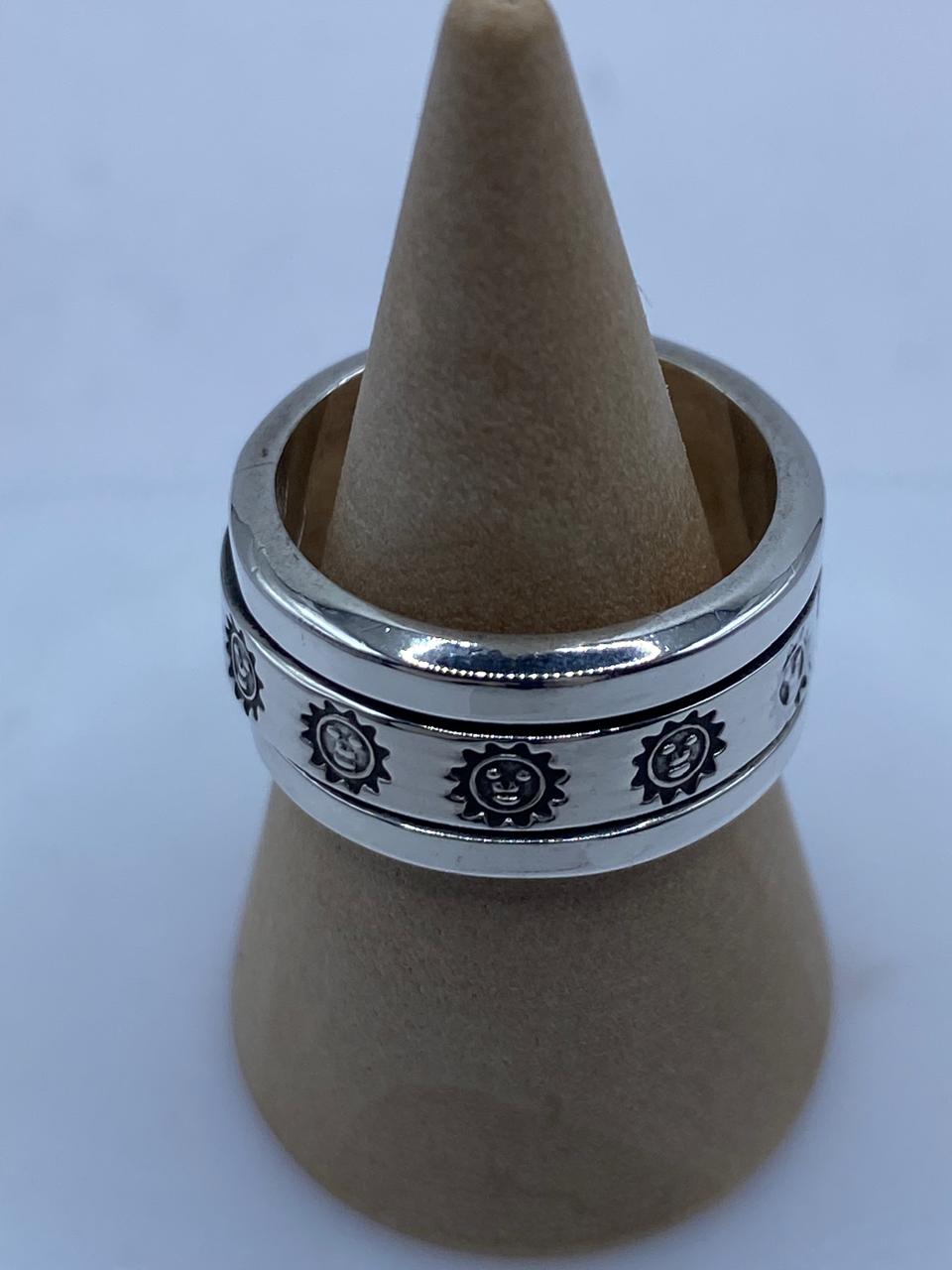 💍 Anillo Giratorio de Plata 925 con Diseño de Soles