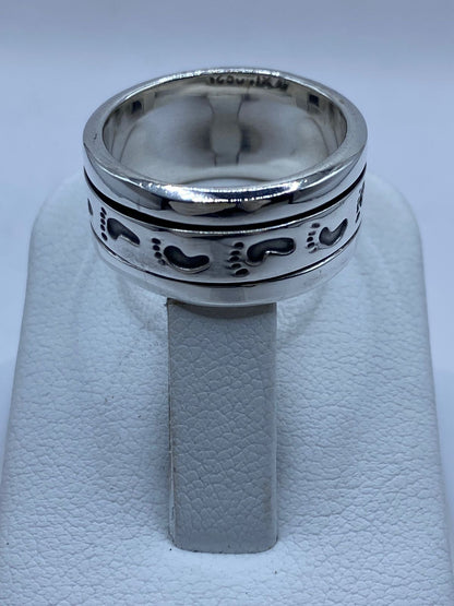 Anillo Giratorio de Plata 925 con Diseño Huellas, sello de autenticidad Plata Ley .925