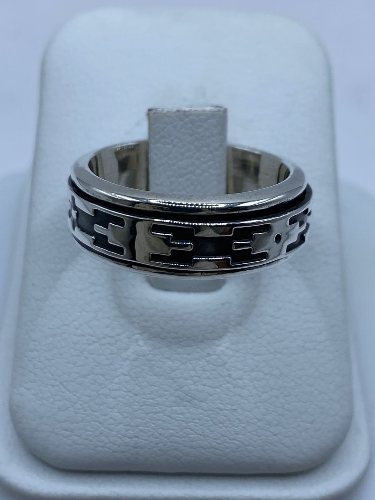 Anillo Giratorio de Plata 925 con Diseño Abstracto Contemporáneo