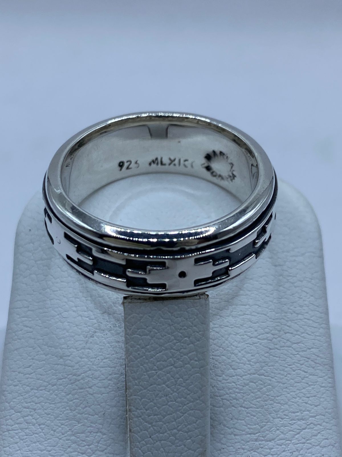 Anillo Giratorio de Plata 925 con Diseño Abstracto Contemporáneo