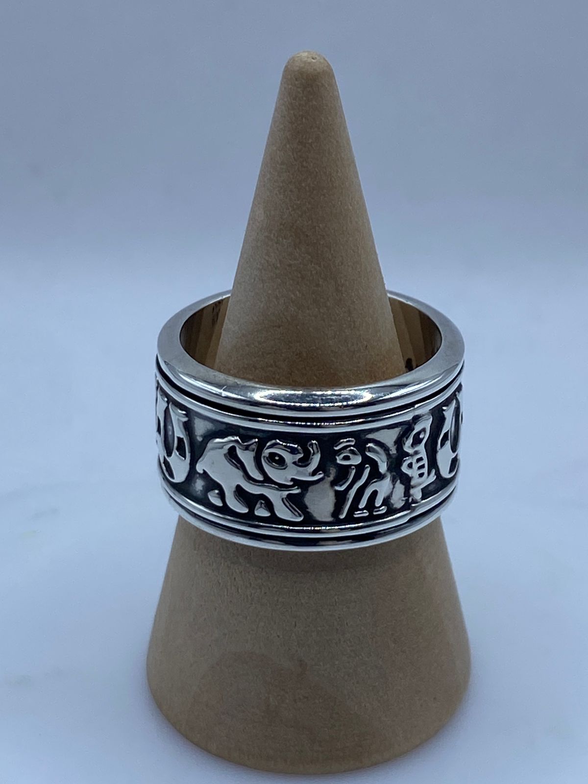 💍🐘✨ Anillo Giratorio de Plata 925 con Diseño  de Elefantes y Número 13