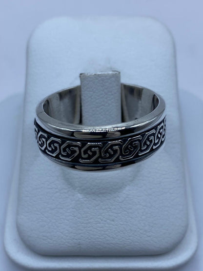Anillo Giratorio de Plata 925 con Diseño Geométrico Clásico — vista lateral