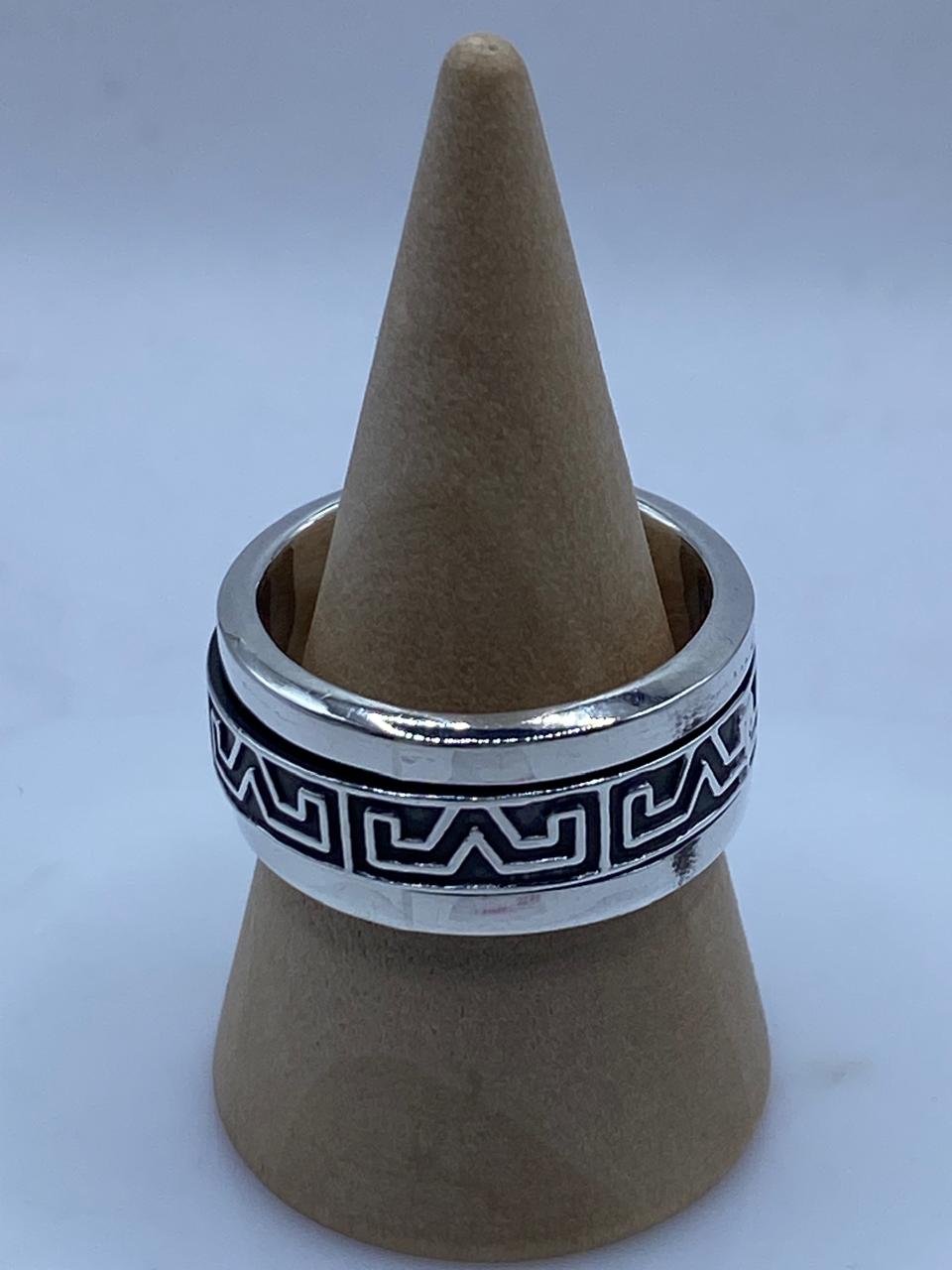 Anillo Giratorio de Plata 925 con Diseño Greca Geométrica