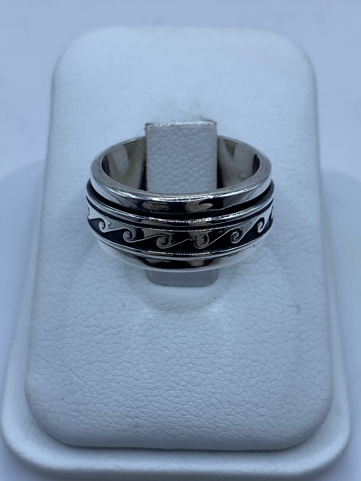 🌊💍 Anillo Giratorio de Plata 925 con Diseño de Olas