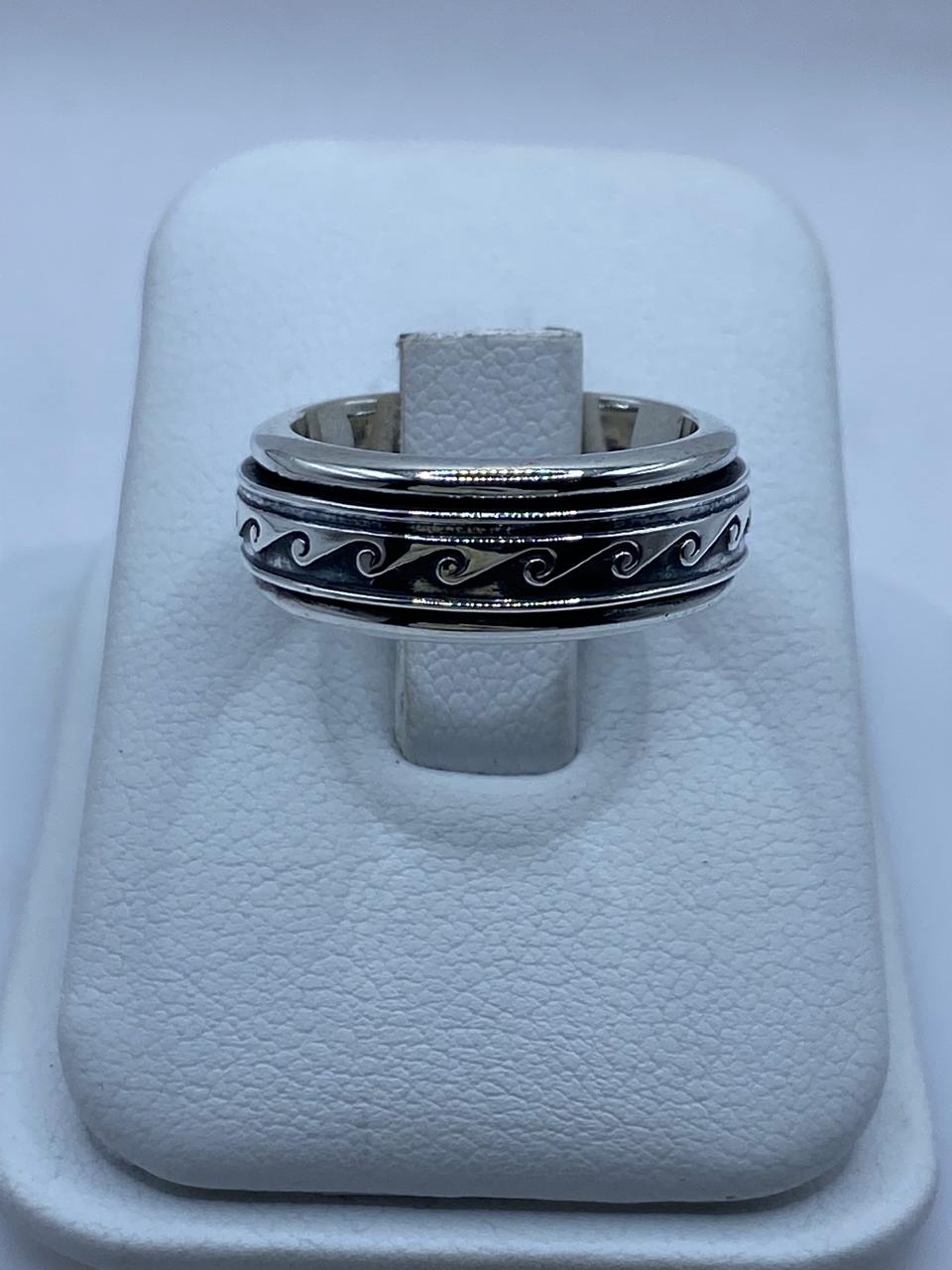 🌊💍 Anillo Giratorio de Plata 925 con Diseño de Olas