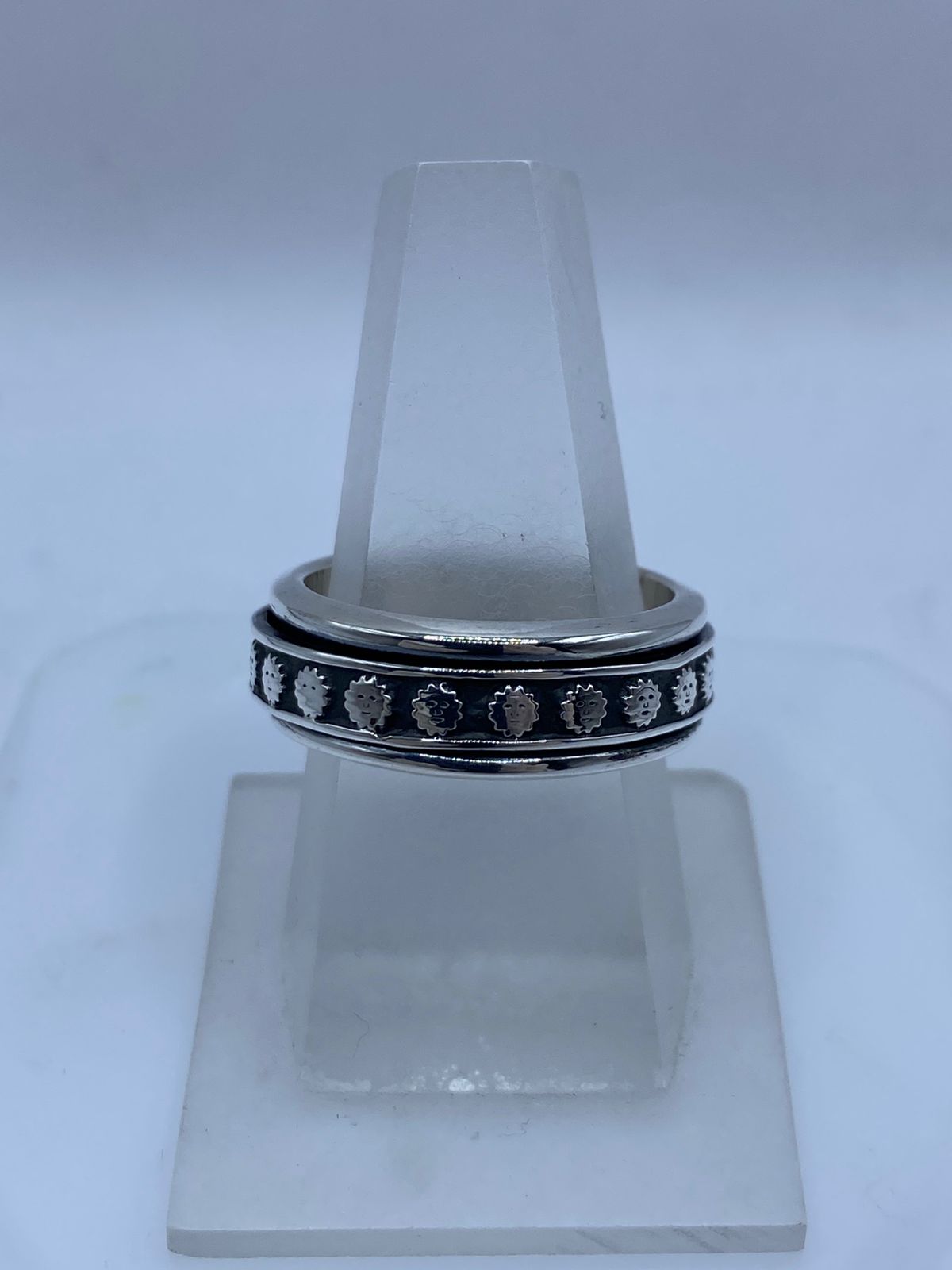 💍🌞 Anillo Giratorio de Plata 925 con Diseño de Soles