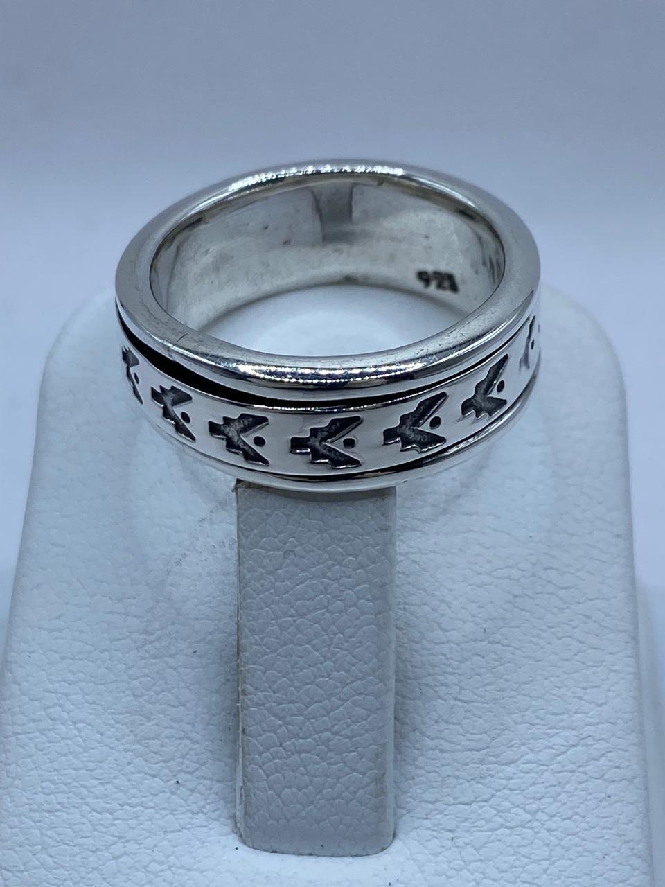 💍 Anillo Giratorio de Plata 925 con Diseño Tribal de Flechas