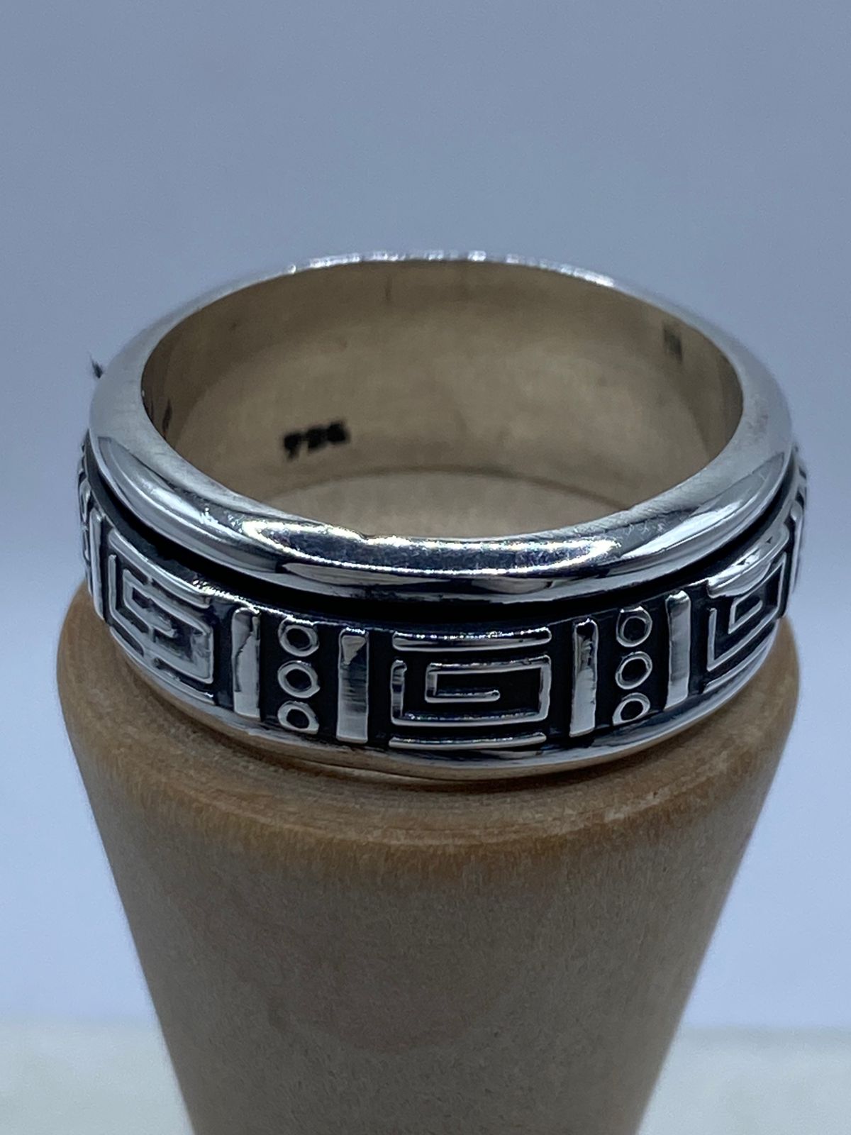 ✨ Anillo Giratorio de Plata 925 con Diseño Geométrico Estilo Greca
