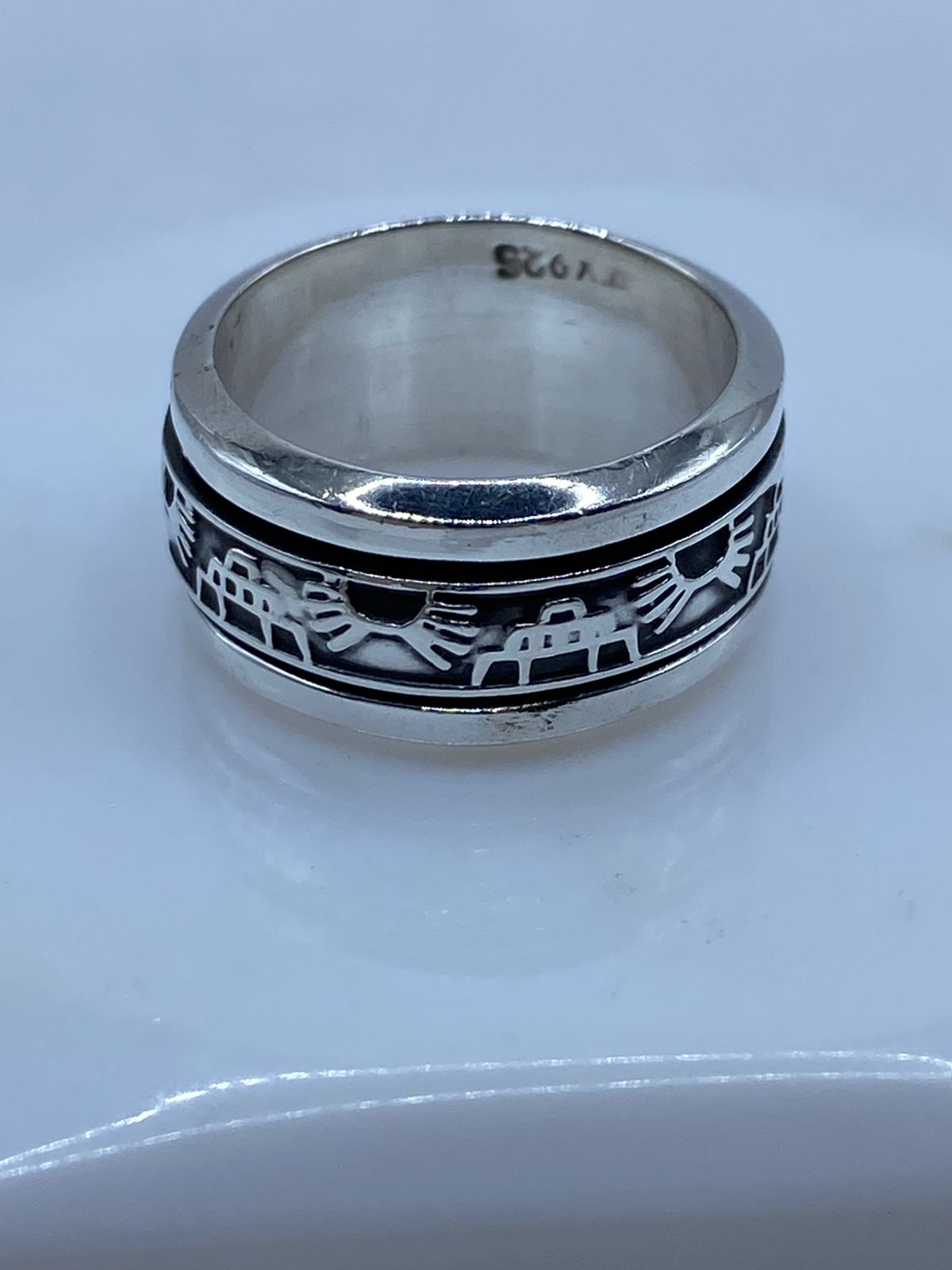 Anillo Giratorio de Plata 925 con Símbolos Prehispánicos