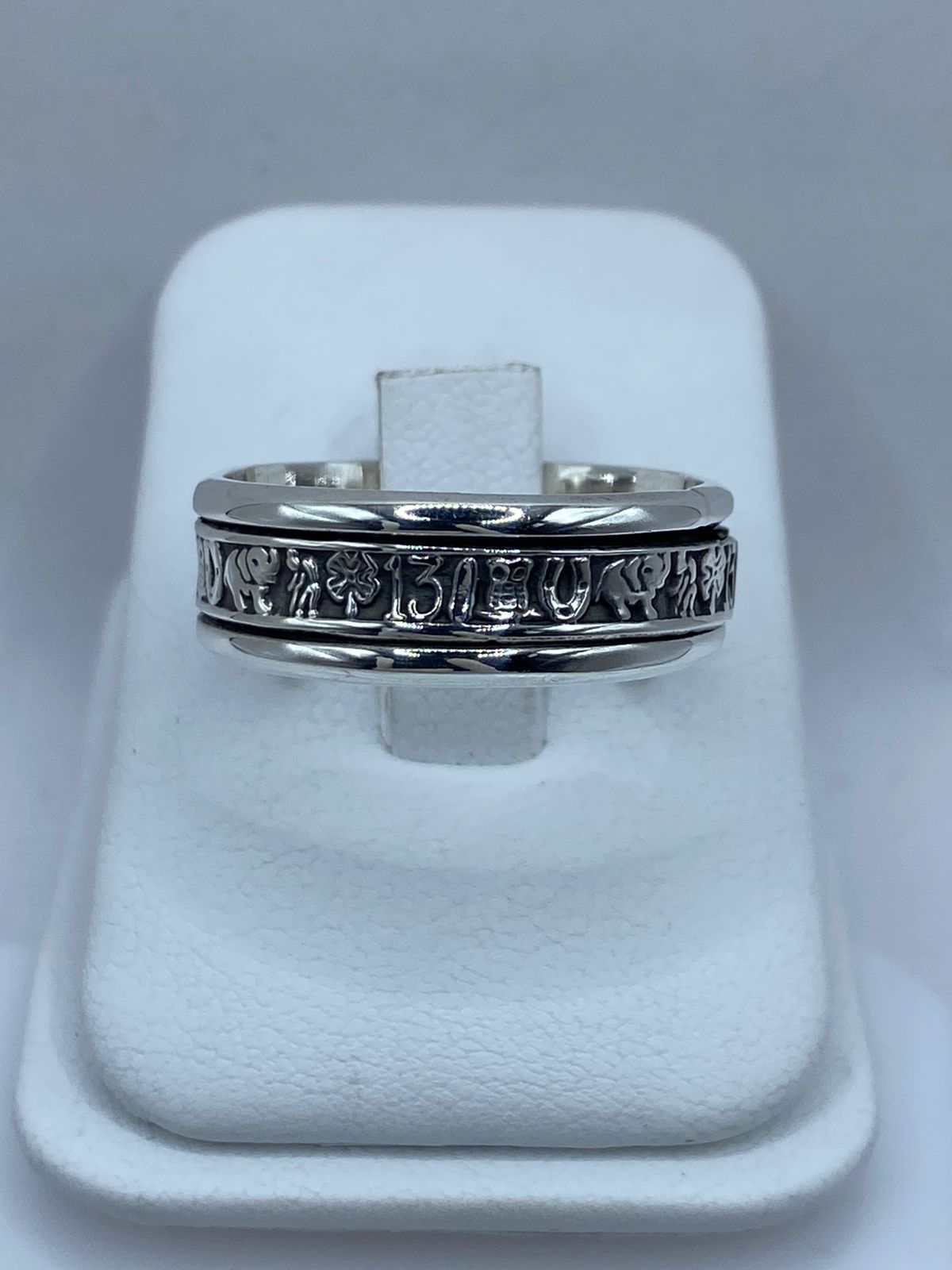 🍀 Anillo Giratorio de Plata 925 con Símbolos de la Suerte