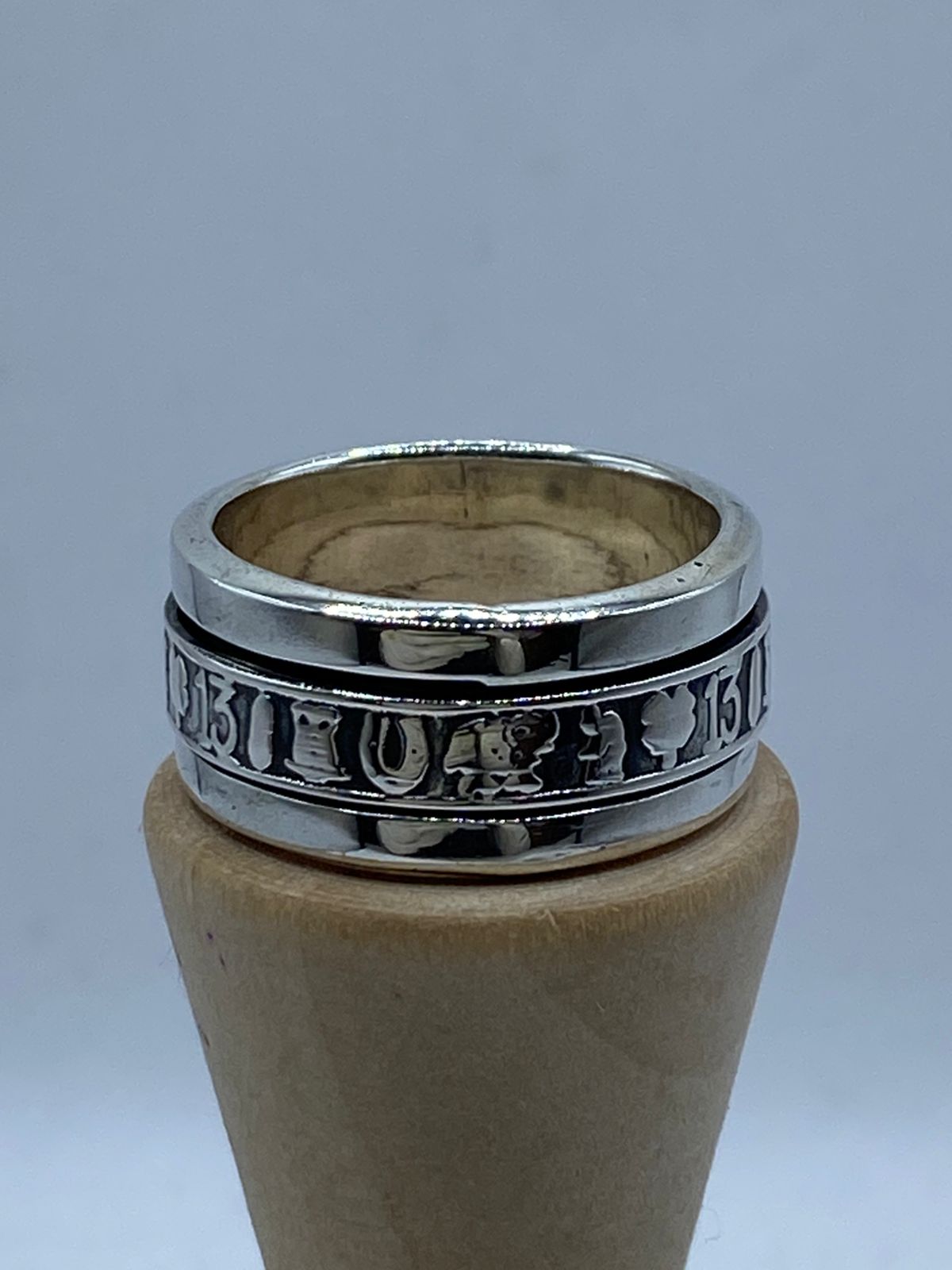 🍀 Anillo Giratorio de Plata 925 con Símbolos de la Suerte