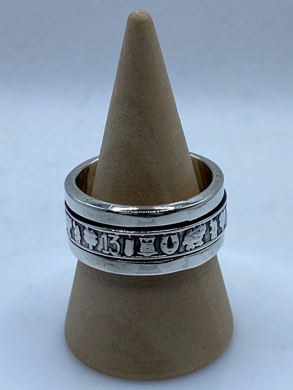 🍀 Anillo Giratorio de Plata 925 con Símbolos de la Suerte
