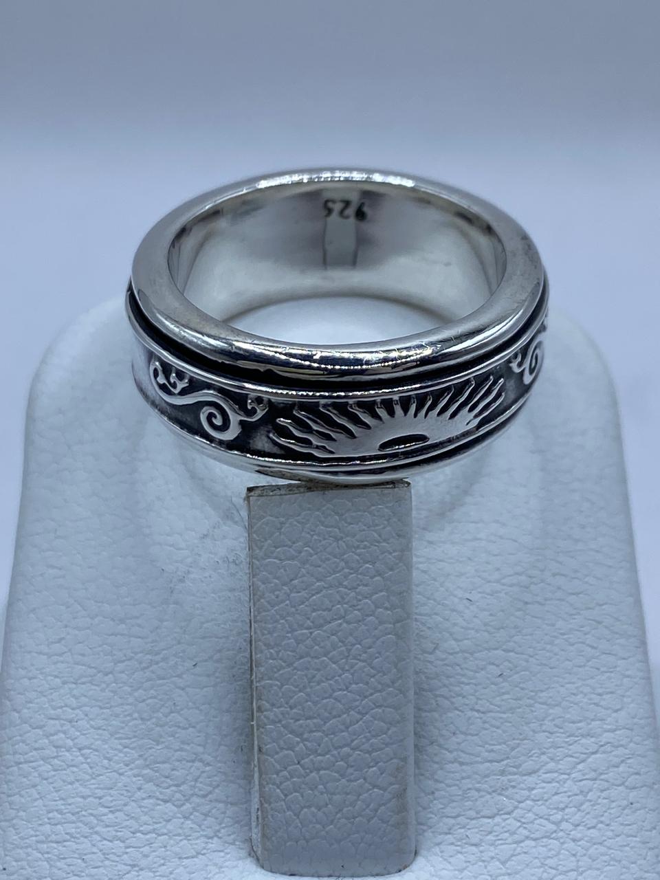 Anillo Giratorio de Plata 925 con Sol Naciente